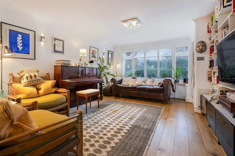 147 Hatch Lane, Windsor, SL4 3RL