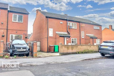 3 bedroom terraced house to rent, Norton Street, NOTTINGHAM