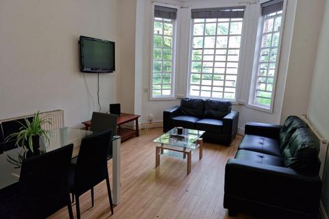 6 bedroom semi-detached house to rent, Derby Road, Manchester M14