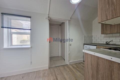 1 bedroom flat to rent, Springbank Road, London SE13