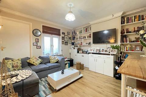 3 bedroom terraced house for sale, Pembury Road, Tonbridge TN9