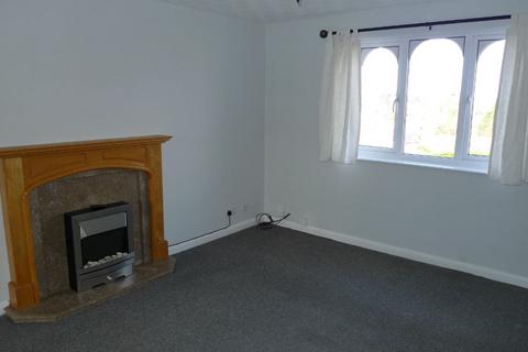 3 bedroom semi-detached house to rent, Kirby Drive