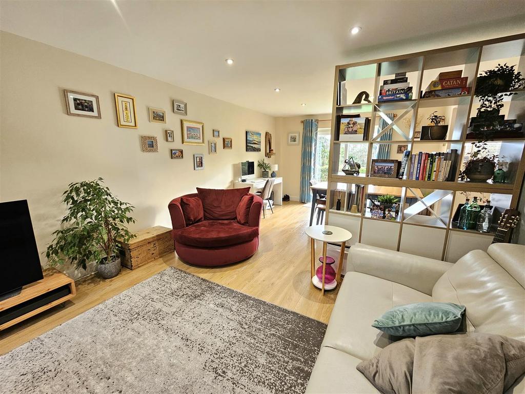 Living Room.jpg