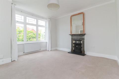 2 bedroom flat for sale, Rusthall Avenue, Chiswick