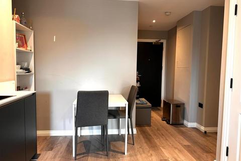 1 bedroom apartment for sale, Springwell Gardens, Whitehall Road, Leeds LS12