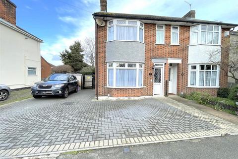 3 bedroom semi-detached house for sale, Spring Road, Ipswich