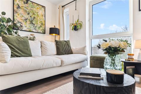 1 bedroom penthouse for sale, Ravensbury Terrace, SW18