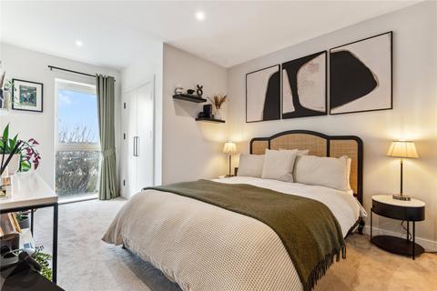 1 bedroom penthouse for sale, Ravensbury Terrace, SW18