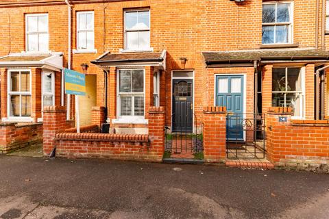 3 bedroom terraced house for sale, Highland Road, Norwich