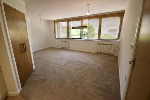 1 bedroom flat for sale, Avebury House, Westlea