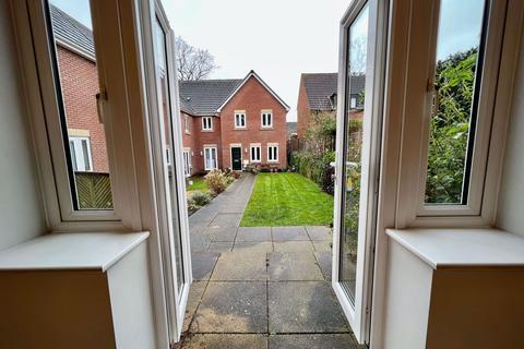 2 bedroom end of terrace house for sale, Mayfield Close, Glastonbury, Somerset