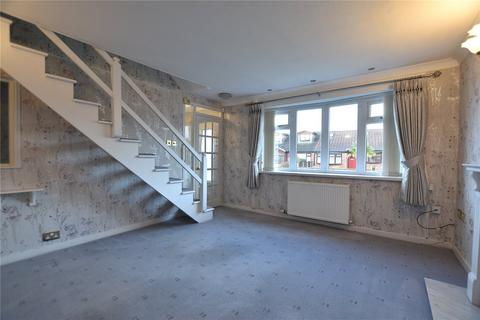 8 Ullswater Avenue, Royton, Oldham, OL2 6SU
