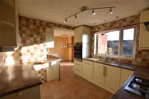 8 Ullswater Avenue, Royton, Oldham, OL2 6SU