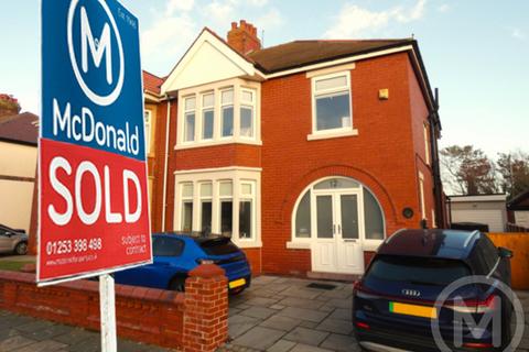 120 Cornwall Avenue, Blackpool, FY2 9QR