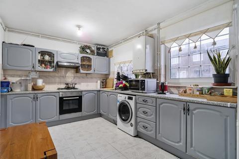 3 bedroom terraced house for sale, Plane Street, London