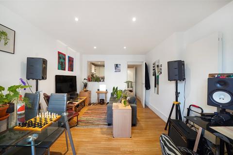 2 bedroom apartment for sale, Bernhard Baron House, Henriques Street, London, E1