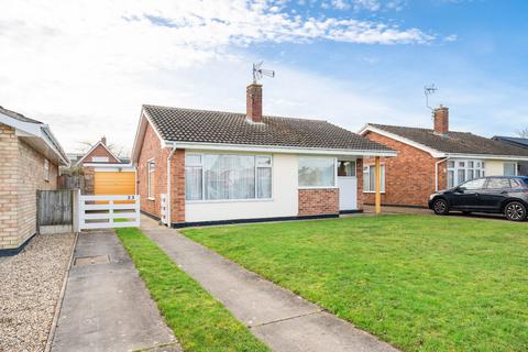 2 bedroom detached bungalow for sale, Clifford Drive, Lowestoft