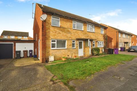 3 bedroom semi-detached house for sale, Lammas Mead, Hitchin