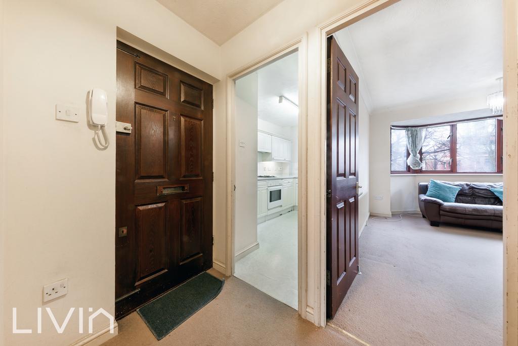Chartwell close, 6 93