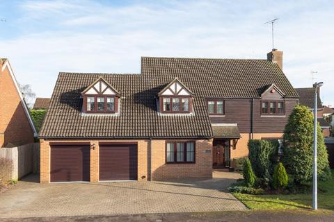 4 bedroom detached house for sale, Shepherds Mead, Leighton Buzzard