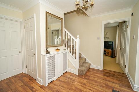 4 bedroom detached house for sale, Shepherds Mead, Leighton Buzzard