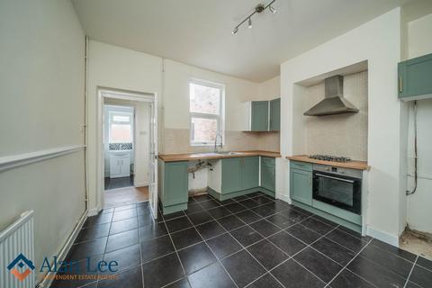 3 bedroom terraced house for sale, Garden Street, Macclesfield, SK10 2QW