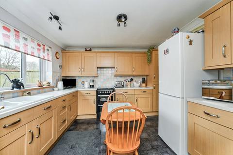 3 bedroom semi-detached house for sale, The Roundabouts, Liss, Hampshire