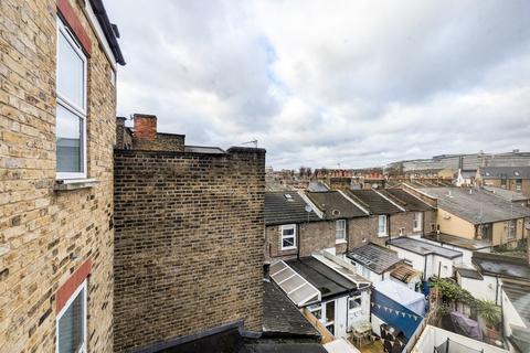 Studio to rent, 207 Trafalgar Road, London, SE10