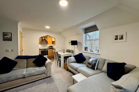 2 bedroom apartment for sale, Old College Road, Newbury RG14