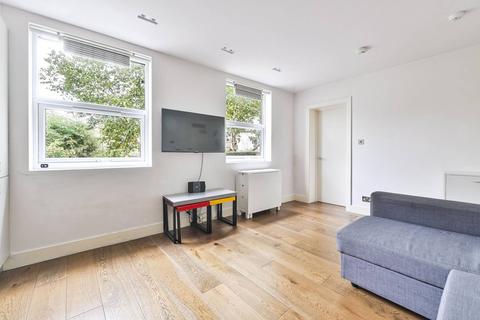 1 bedroom flat to rent, Uxbridge Road, Shepherd's Bush, London, W12