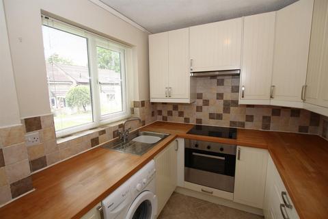 1 bedroom terraced house to rent, Woodland Crescent, Creigiau, Cardiff