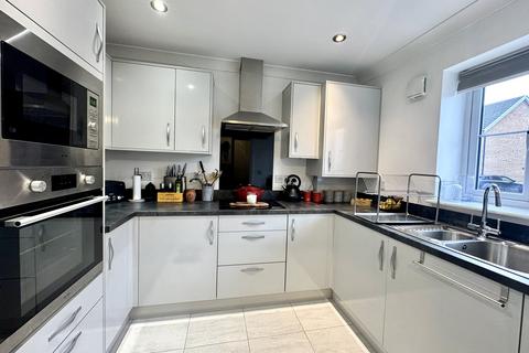 2 bedroom semi-detached house for sale, Church Village, Pontypridd CF38