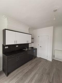 undefined, Avondale Road, Luton, Bedfordshire