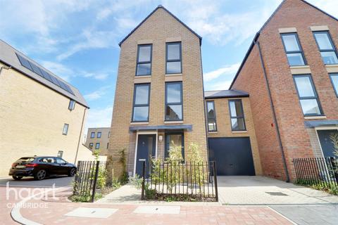 4 bedroom terraced house to rent, Deacon Drive, Cambridge