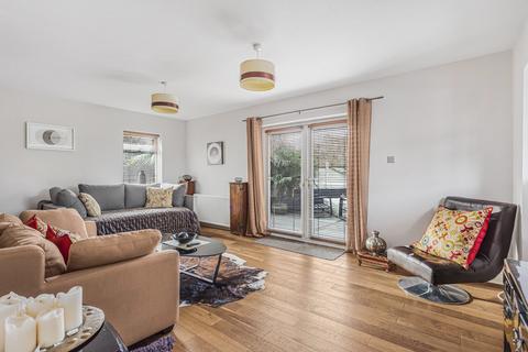 4 bedroom semi-detached house for sale, St. Vincent Road, Twickenham, TW2