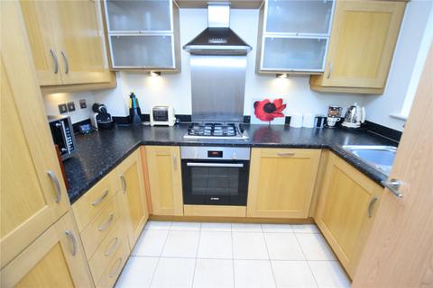 3 bedroom end of terrace house for sale, Silver Birch Way, Hampshire GU14