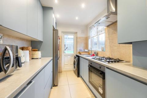 undefined, Beverley Gardens, Wembley Park, Wembley, HA9