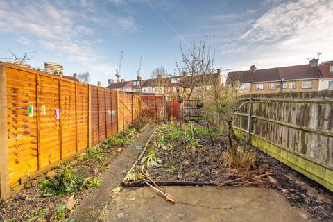 3 bedroom house for sale, Lonsdale avenue, Wembley, HA9