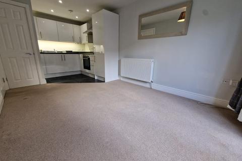 undefined, Earls Court, Mulberry Close, Luton, Bedfordshire