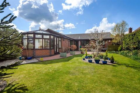 3 bedroom detached bungalow for sale, Doctors Fields, Earl Shilton, Leicester