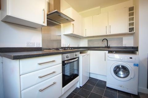 4 bedroom semi-detached house to rent, Filton Avenue, Bristol BS7