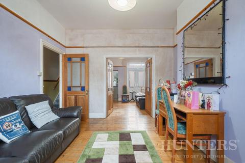 3 bedroom house for sale, Springfield Road, London