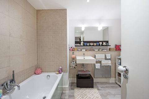 2 bedroom flat for sale, Tavistock Street, Covent Garden, London, WC2E