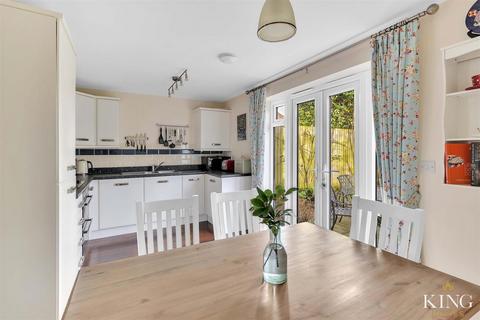28 Bramley Way, Bidford On Avon, Alcester, B50 4QG