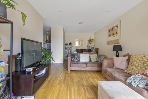 2 bedroom apartment to rent, Great Suffolk Street, London SE1