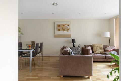 2 bedroom apartment to rent, Great Suffolk Street, London SE1