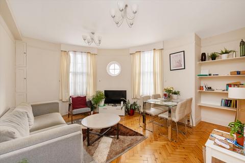 2 bedroom flat for sale, Queensway, London, W2