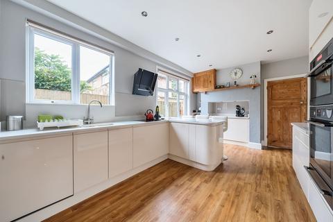 4 bedroom detached house for sale, Yew Tree Road, Tunbridge Wells, TN4