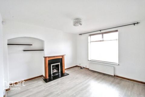 2 bedroom terraced house to rent, Porters Avenue, DAGENHAM