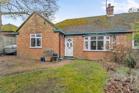 2 bedroom bungalow for sale, Hammer Hill, Hammer, Haslemere